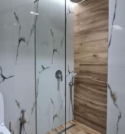 דירות סרנדה Luxurious Apartament מראה חיצוני תמונה